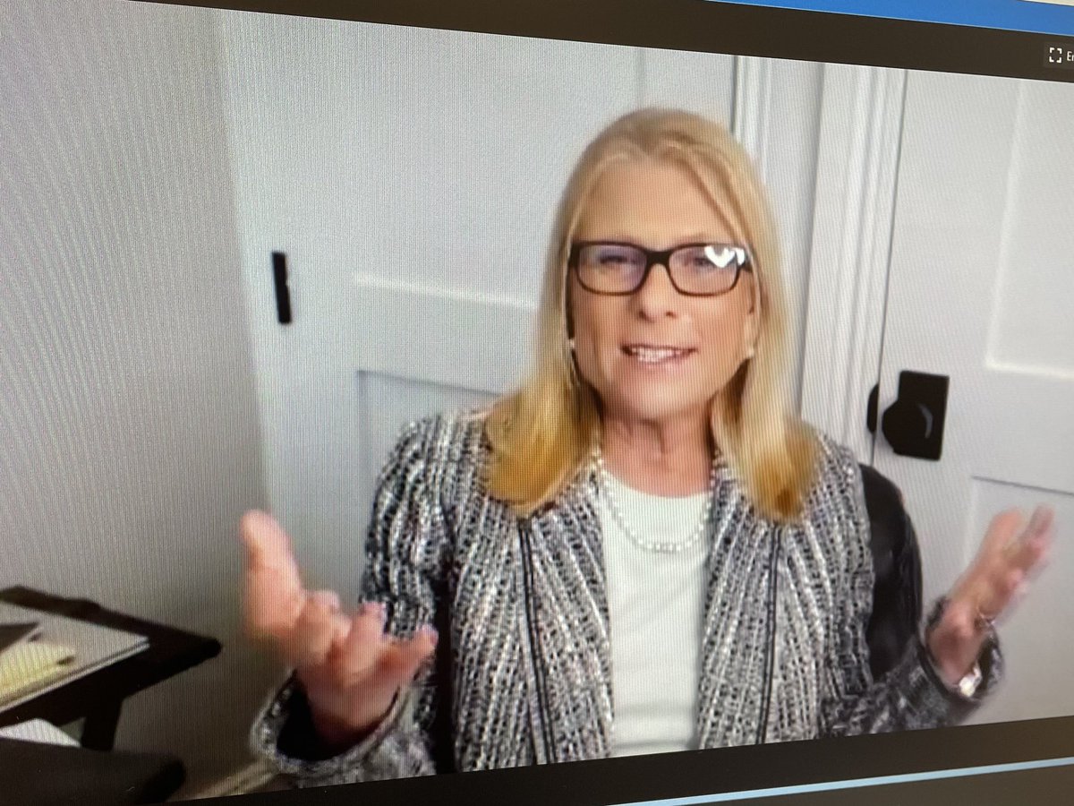 RotaryWichitaDT's tweet photo. We’re so grateful to Lisa Lutoff-Perlo, CEO of @CelebrityCruise, for sharing her experience as one of few American women leading a multi-billion-dollar company and how their industry is emerging from COVID-19. #wichitarotary https://t.co/Cxk4it3Wbt