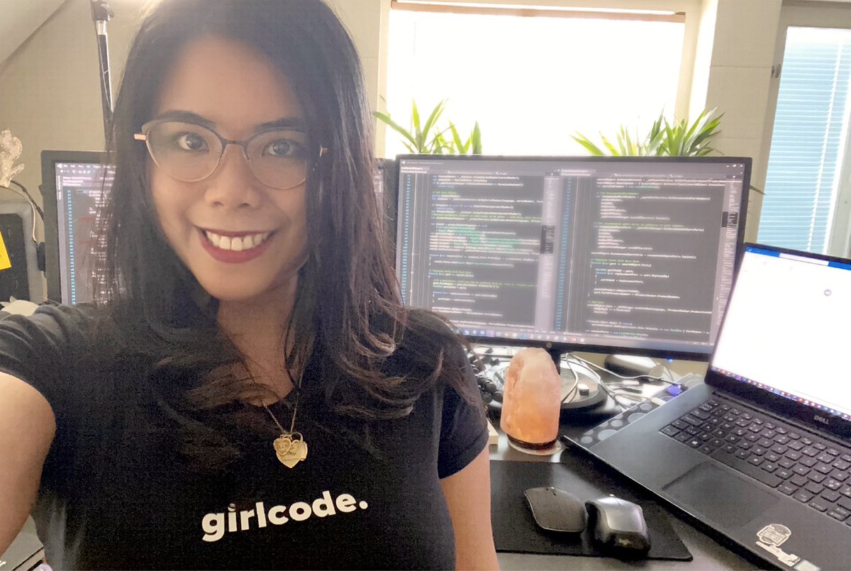 cjkodare's tweet photo. I got my GirlCode t-shirt today! 👩🏻‍💻
Learn more about GirlCode community 
https://t.co/q8u9P1eDhj
#girlcodeambassador #girlcode #womenintech #womeninsoftwareengineering https://t.co/eRnC506pea