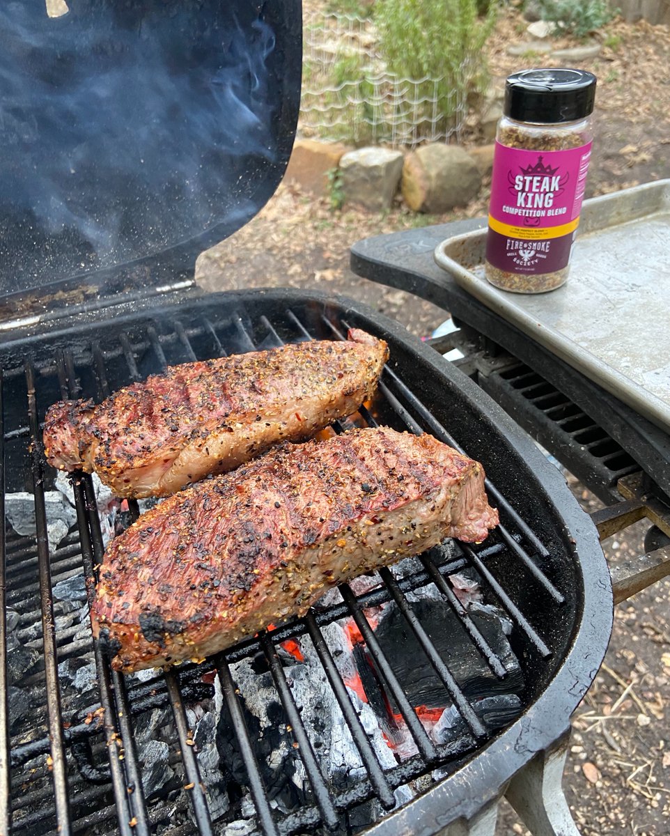 pkgrills's tweet photo. The secret to creating robust, steakhouse flavors at home? Set salt and pepper aside and let #SteakKing do the work. #shaketasty. https://t.co/1kpyUvJ7sc