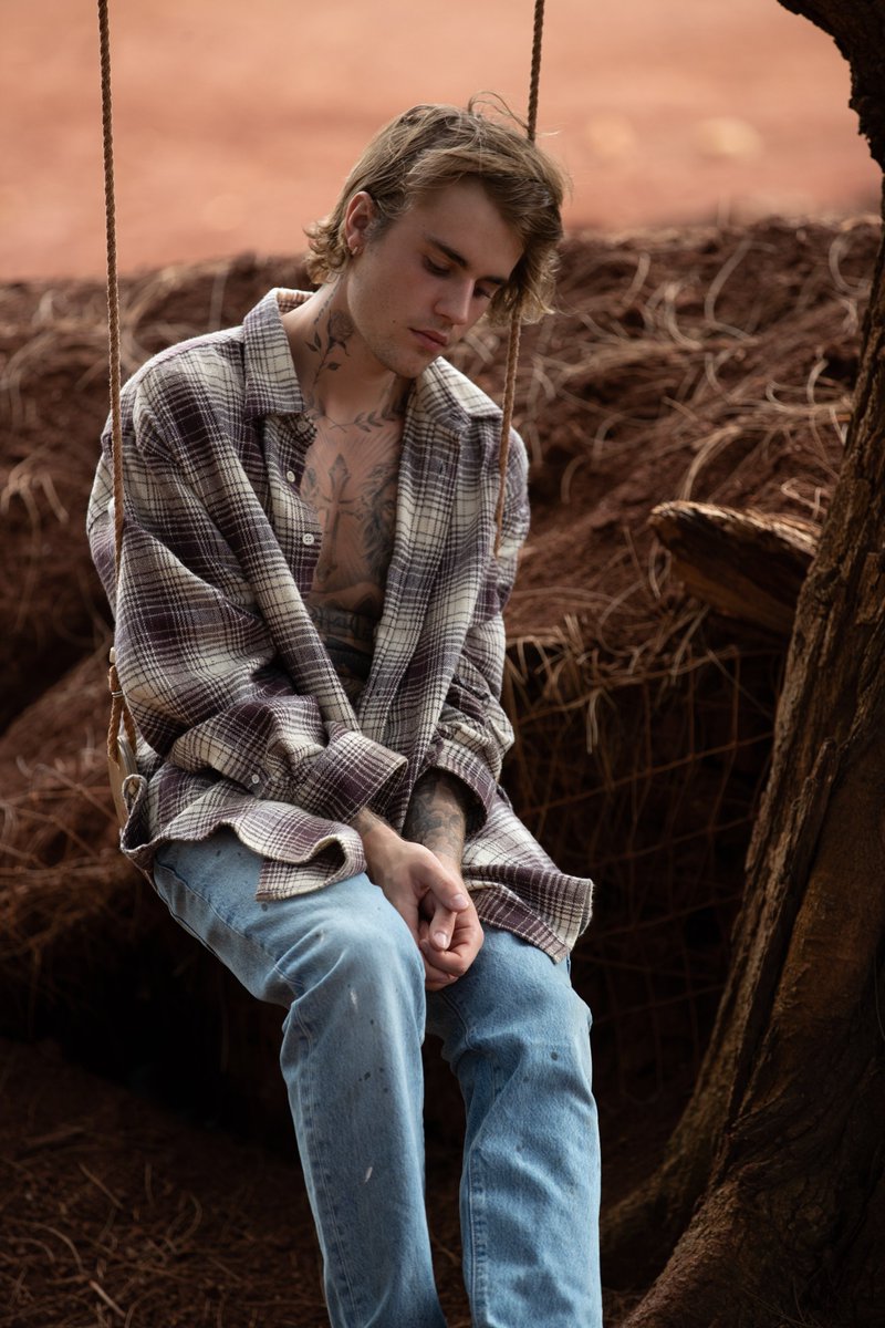 yourbiebernews's tweet photo. Justin Bieber photographed by Joe Termini for Vogue Magazine. https://t.co/5CRPLHxJuS