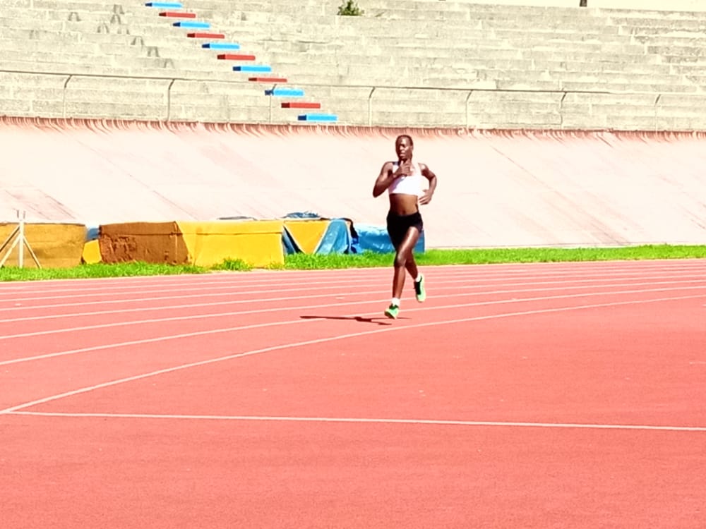 IkhamvaC's tweet photo. Speed training led by our coach @MikeMbambani 💥💥🥵🥵!! @MelikhayaFrans #LuandaTshangana #SinawoPoti #NwabisaMjoli #MzwaneleMaphekula 🖤🧡
#FatFrankSocks #SportImpact @adidasrunning @32Gi https://t.co/Zw9h9uWVWX