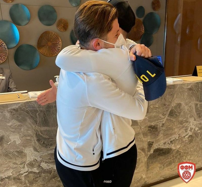 🇲🇰🇲🇰🇲🇰
<a href="/ezgjanalioski/">Ezgjan Alioski</a> <a href="/enisbardhi10/">Enis Bardhi</a> 🤗