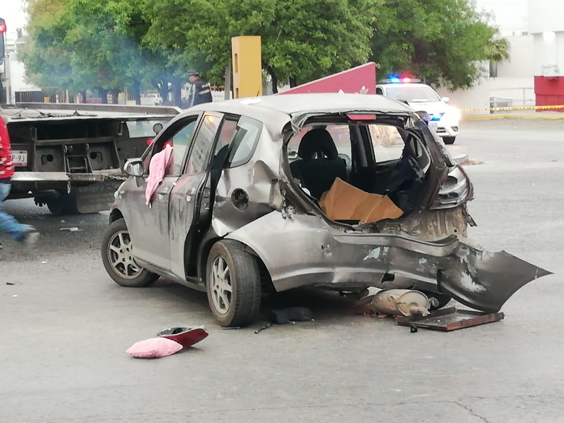 #ACTUALIZACIÓN

Confirman estado de ebriedad en joven que impactó auto donde murieron dos niñas en San Nicolás

➡ bit.ly/3f1TYNp