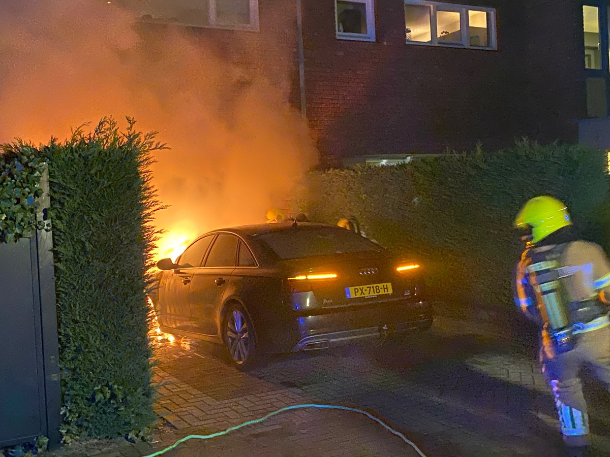 Autobrand aan De Heuvelaar in Venray blijkt brandstichting ..