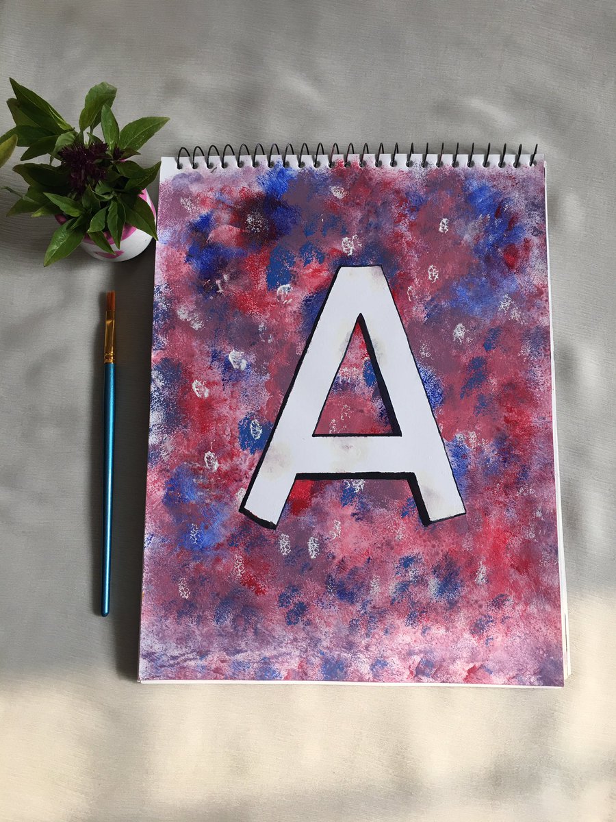 CuteheartCorner's tweet photo. Tried doing letter Art by using my own name 🙊😅
ignore the messy look as i wasn’t focusing on neatness was just giving it a try using my imagination 💕😋
——
insta @ pinksa_art
🌸🌸🌸🌸
#pinkfox
#letter #letterArt #art #painting #paint #acrylic #letterA #pinksa #artist https://t.co/PeQOdQ05cF