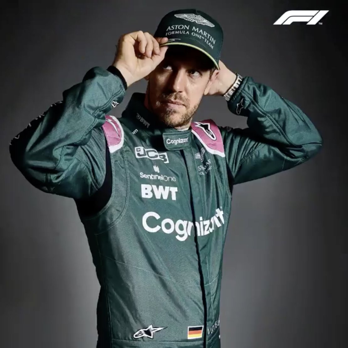 ESPNF1's tweet photo. Never change Kimi 😅

(via @F1) https://t.co/QxorBdNOc1