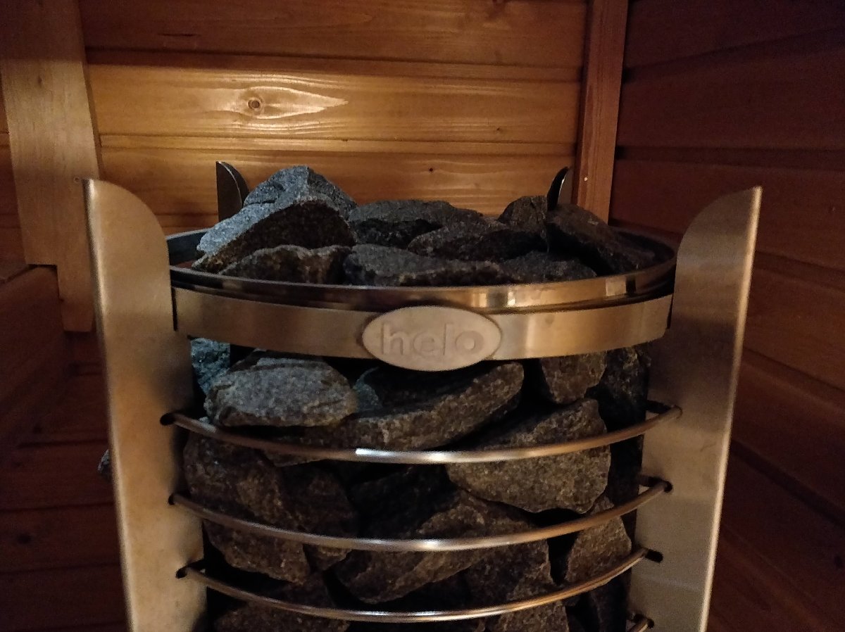 Working with #water, cycling on ice and relaxing with steam in a sauna. Enjoyed three water phases during the #WorldWaterDay #vesipäivä