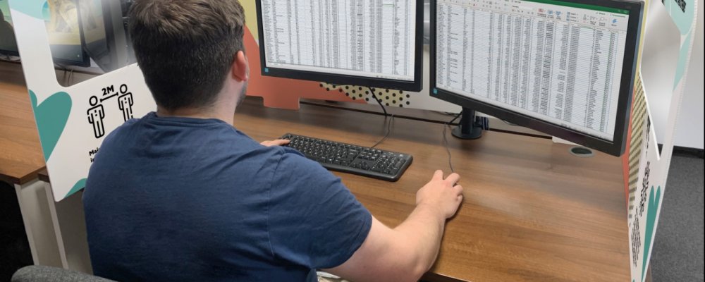 PrintingPlusUK's tweet photo. Are you planning how your business is going to slowly open up after lockdown?  Would screen dividers help with your planned social distancing?  If so, give James a call on 01524 888509 https://t.co/x8HcBg6bjl