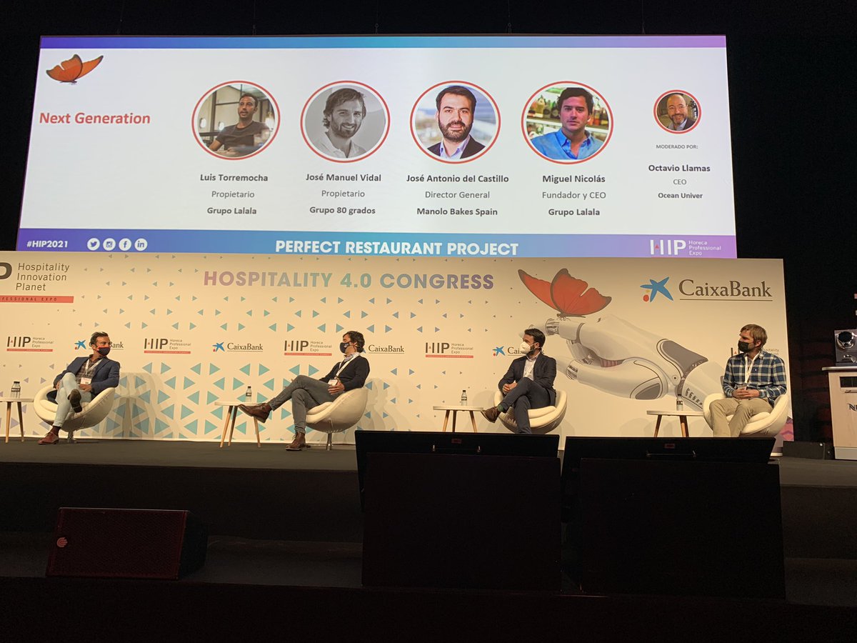 aplusmk's tweet photo. Continuamos las ponencias con #GrupoLaLaLa #Grupo80Grados @ManoloBakes sobre #PerfectRestaurantProject
🍳Expertos en #Gastromarketing | #HIP2021 | 🏡 Estamos en Stand 3B/220 | @expohip https://t.co/zKSQLqrb12