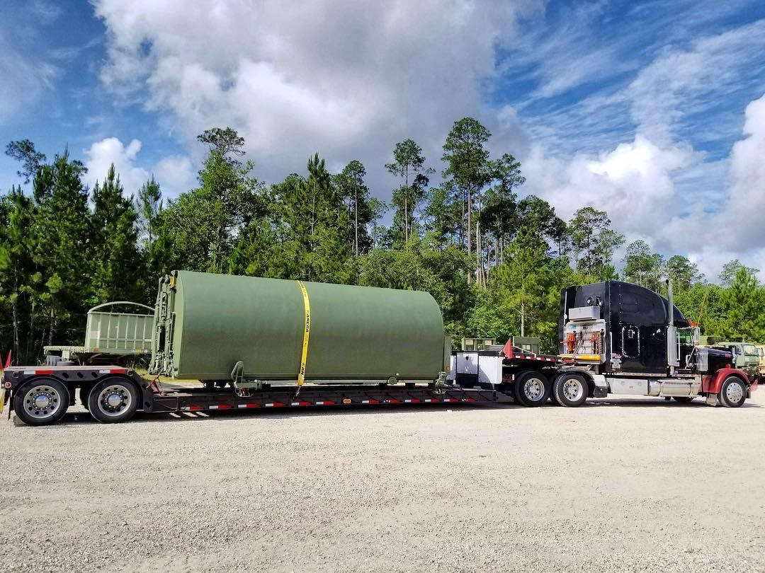 projectfreight_'s tweet photo. One strappin it #heavyhaul #trucking #lowboy #oversize #wideload #flatbed #lowbed #heavylift #crane #projectcargo #highwideheavy #noswift #rigging #multiaxle #polecar #owneroperator #lastofthecowboys #transport #projectfreight #freight https://t.co/gGEREQU6gw