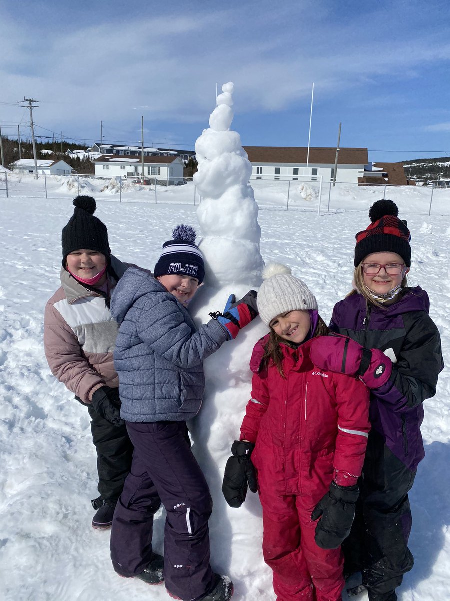MsCareyPE1's tweet photo. Some were trying to build them to be taller than me! 🤪 @academy_white https://t.co/wHMeRYppOa
