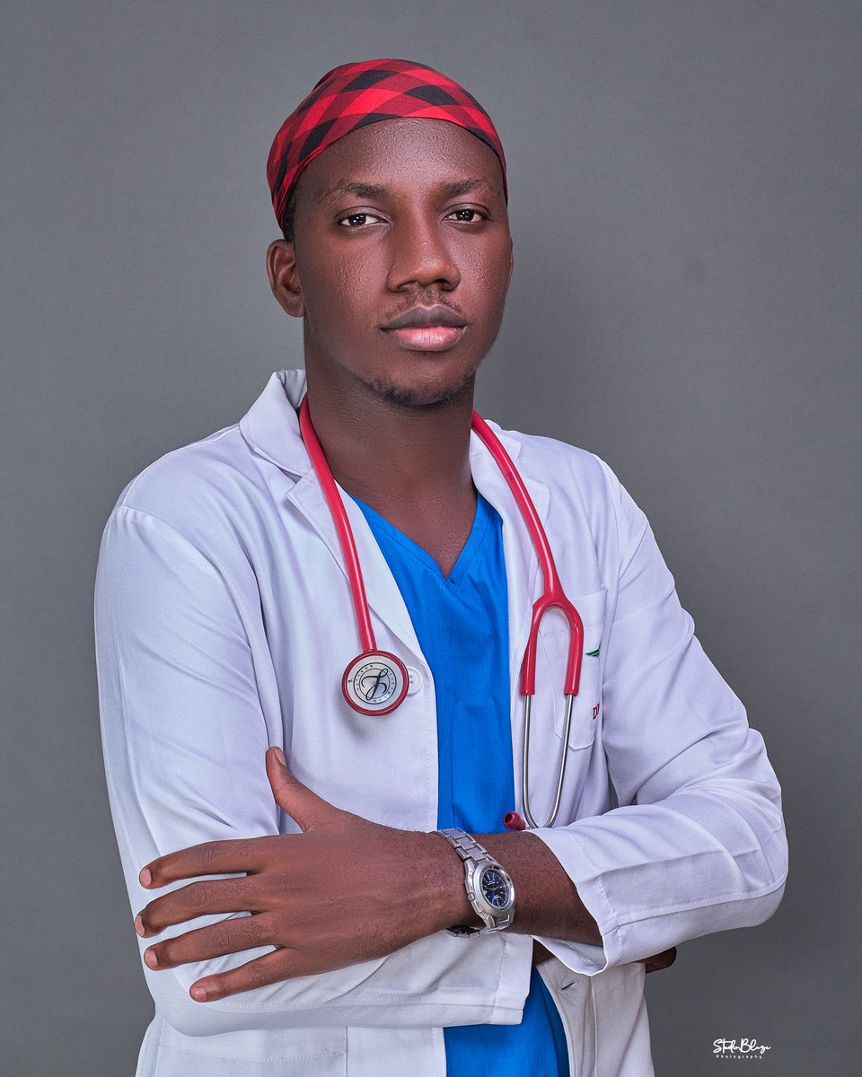 080beejay's tweet photo. The results are out
Your boy is a Doctor..
Dr Obidigbo Babajide (MBBS; UPH)

I no wan hear say person dey breathe https://t.co/Sd6KCgoa7X