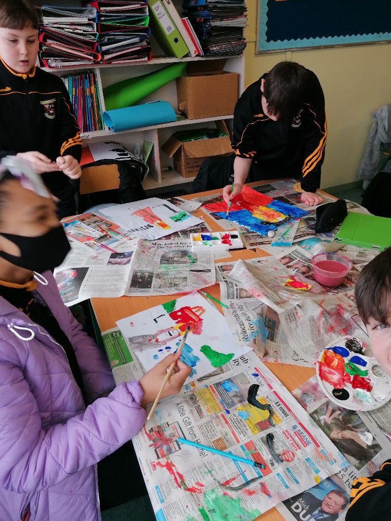 EmbassiesSteam's tweet photo. Virtual Italian Mobility Day 1. Great artists at work in cooperative painting tasks @EmbassiesSteam  @Leargas_etwinn  @DamiansNS  @Leargas @Mersinyenisehi1 @eTwinning_Ita @Erasmus_Project @ErasmusPlusRO https://t.co/dKS6vbakxw