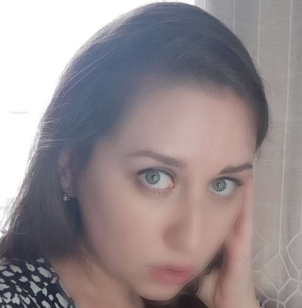 riobobbo's tweet photo. QUESTION:
Have you ever lied about yourself on social media?
What have you ever said or done?
Check out Lena's totally untampered with glamour shot from when she wakes up at 3:15 AM.
#totesnatural #unfiltered #photoshoppednoway
#DREXonJACK #OneLastQuestion https://t.co/8UmodKiaNK