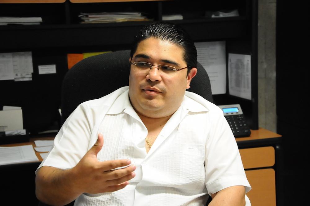 pako_red's tweet photo. #Primicia.  Enojada la titular @SEDENER_Tab @SheilaCadena , corre al Administrativo,  @Gustavo58783728 #GustavoMendoza. Le pidió su renuncia con fecha 19 de marzo. Jefes de áreas financiero, compras, recursos humanos y servicios generales desfilan      presunto desfalco, dicen https://t.co/7MouMrLYkj