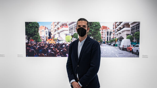 huelva_info's tweet photo. Imágenes de la inauguración de la exposición Sola Passion de Alberto Díaz https://t.co/WkZMsXWMQd https://t.co/qxjdBty4lN