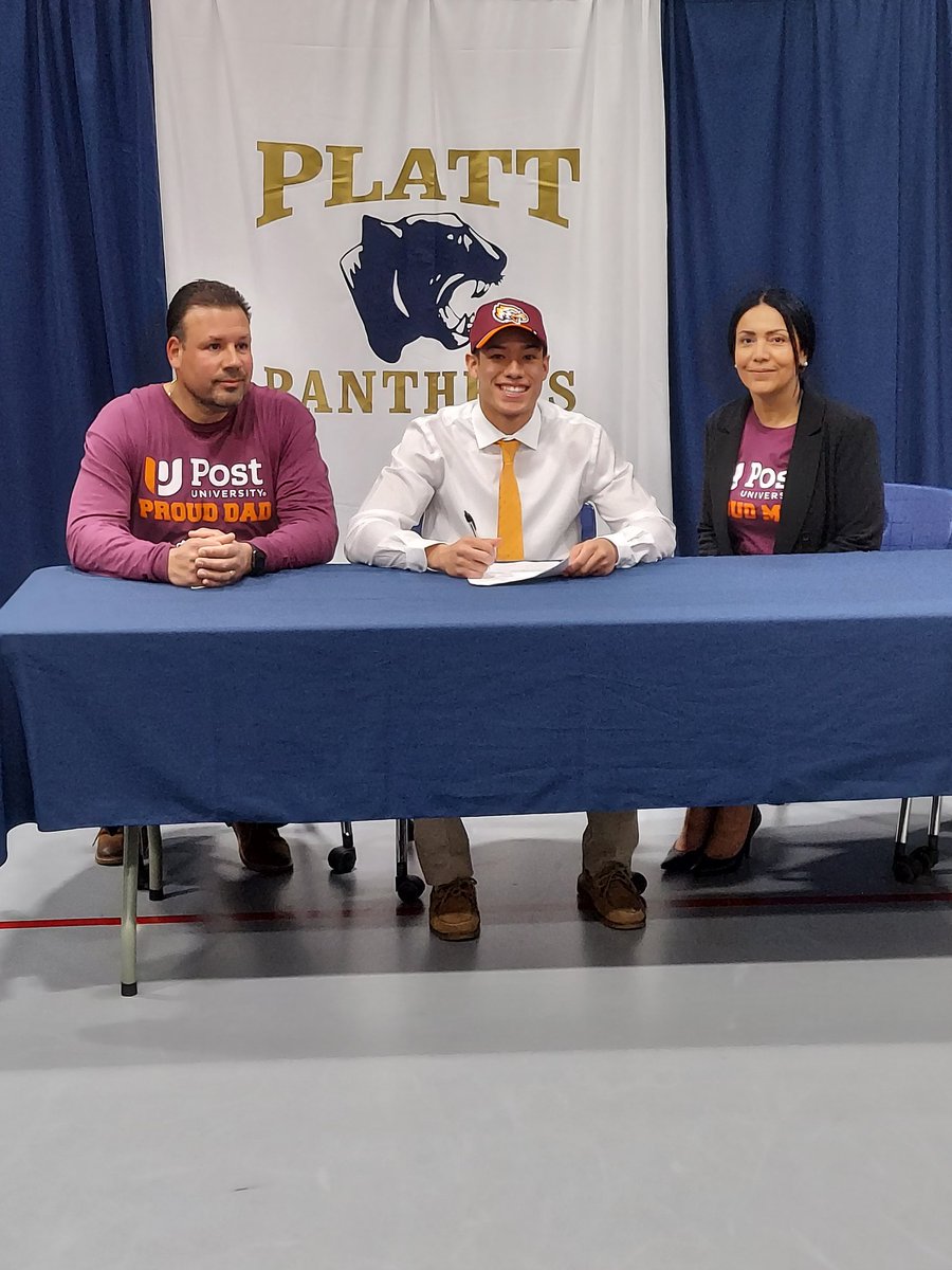Platt_Athletics's tweet photo. Signing Day. Elian Nava &amp; Roberto Salas. Elian will be playing soccer at SCSU and Roberto will play football at Post University. Congratulations to these outstanding young men. We are extremely proud of them. @SCSU_Owls @post_fb @sportsRJ https://t.co/Wg1a85Npvc