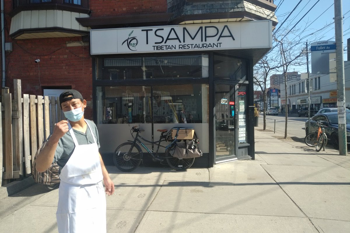 mynextrace's tweet photo. Volunteer cyclists needed @BikeBrigade @cityoftoronto @VolunteerTO help deliver meals to needed agencies and charities. #isolationfatigue #COVID2019fundraiser #bikebrigadetoronto #cyclinglife #BikeTO #cyclingto https://t.co/8xnwwxUPSb