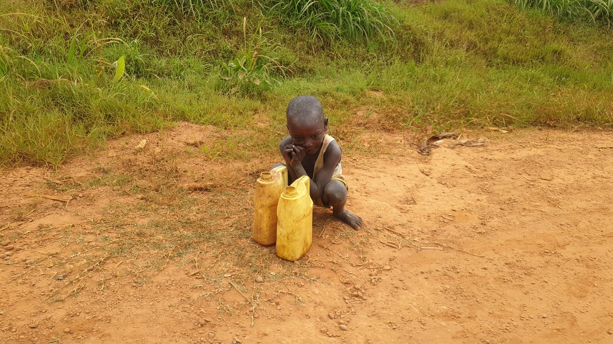 Fridays4FutureU's tweet photo. Climate change exacerbates water stress leading to increased competition for water. By 2040, almost 1 in 4 children will live in areas of extremely high water stress. 
Join us to fight #ClimateCrisis 
#WorldWaterDay2021 #WorldWaterDay https://t.co/VmJPn1ACLq
