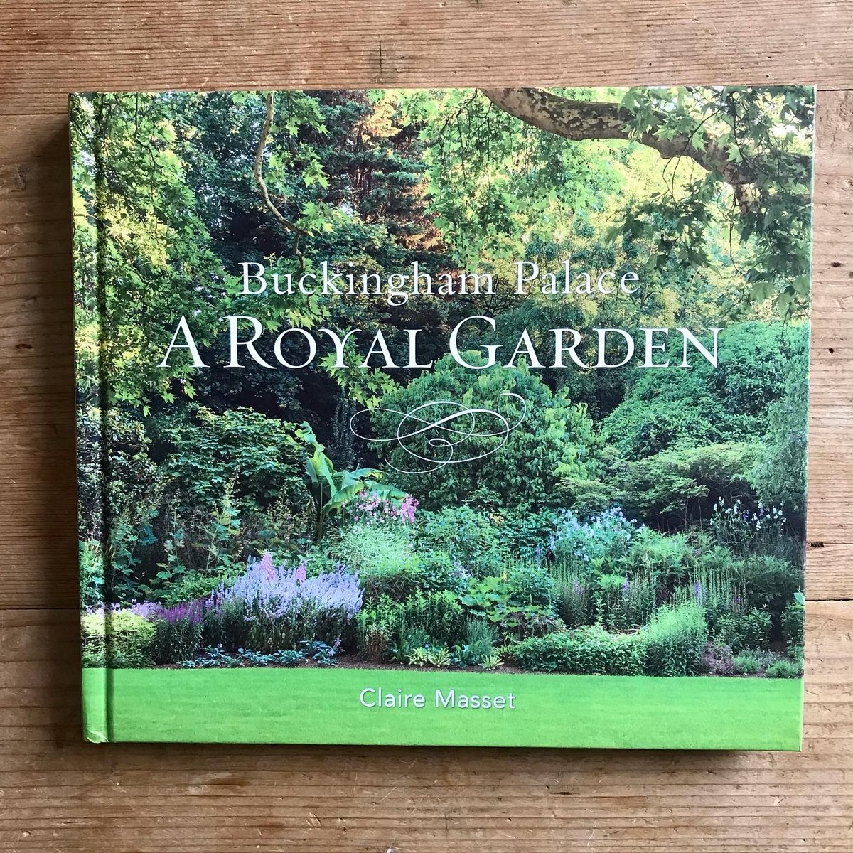 ClaireMasset's tweet photo. My new book is real! Out in bookshops and online on 13 April - thank you @roomoflight for making it look so good https://t.co/nlKS7tJH6o