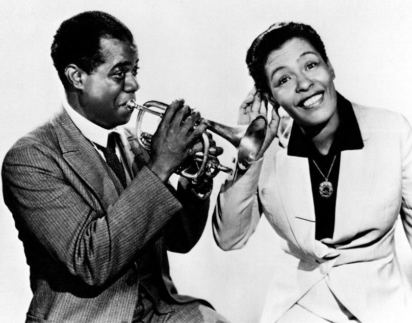 podcastsentido's tweet photo. Louis Armstrong y Billie Holliday, protagonistas de nuestra segunda parte del concepto 🎷🎷 EL JAZZ 

▶️ https://t.co/m5xr0SJkxf

#historias #laxantes #nisperos #saxos #hacheros #sinatra https://t.co/jfdEjE9QXl