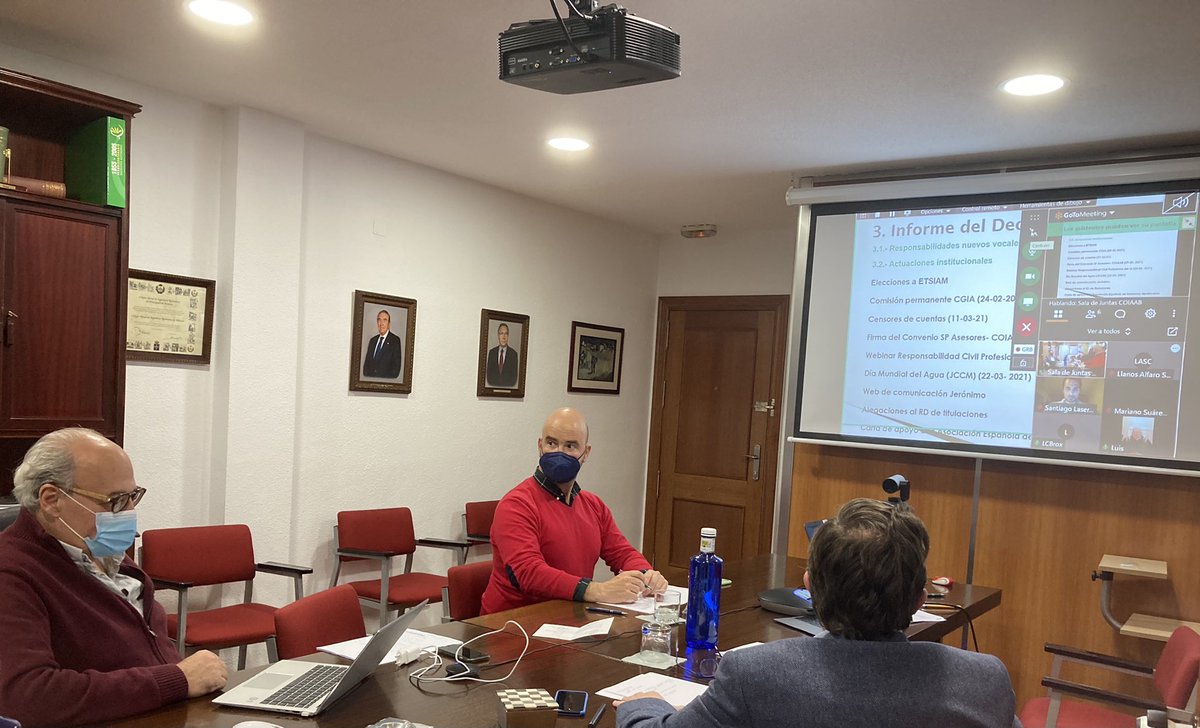 coiaab's tweet photo. En este momento, en reunión de Junta de Gobierno, han tomado posesión de sus cargos los nuevos vocales del COIAAB.

Enhorabuena a Luís Carlos Brox, Antonio Martínez y Santiago Laserna

#IngenierosAgrómos
#ColegiadosCOIAAB
#SomosAgrónomos https://t.co/lTST6zSXXw