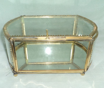 DecorWecor's tweet photo. Jewellery box , Lantren ..etc
Enquiry : talk.merchandiser@gmail.com
#handicraftproduct #handicraftexporter #handicraft #indianhandicraft
#metalcraft #artandcraft #handmade #metalhandicraft
#homedecor #homedecorsupplier ##homedecorstore
#interiors #interiordecor #designndecor https://t.co/7DXUxYH5oY