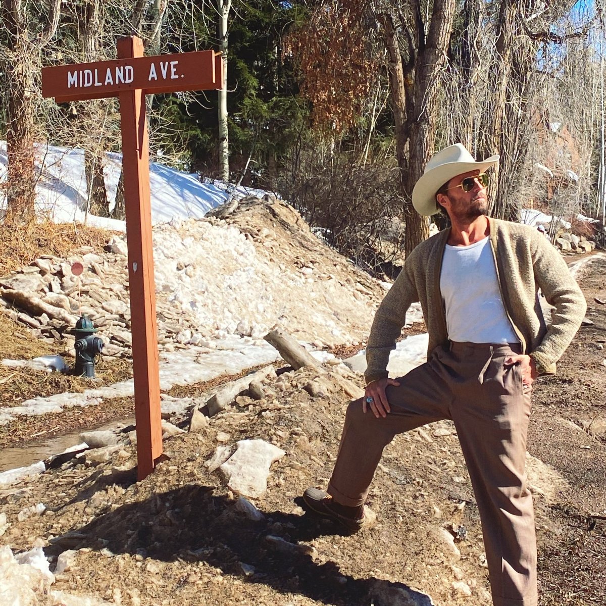 RT @MidlandOfficial: From Texas to Aspen and beyond...”Midland”‘s out there if you want it. https://t.co/vd1ImAhQdh