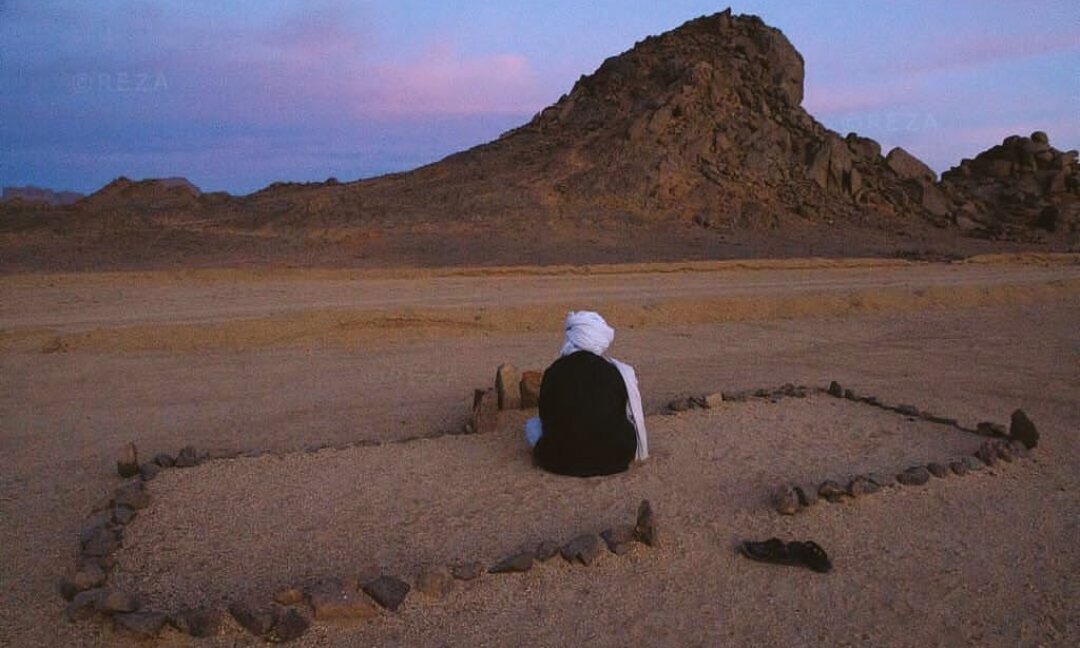 • Gün olur Yusuf zindandadır, gün olur Yusuf mısır’a sultandır .."