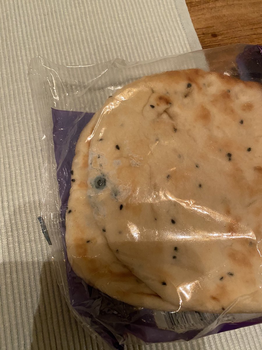 suzd81's tweet photo. @Tesco disaster when prepping my naan bread pizzas for dinner.... moldy but in date! Looks like it’s just pizza toppings for us 😟 https://t.co/iAlgot9JtL