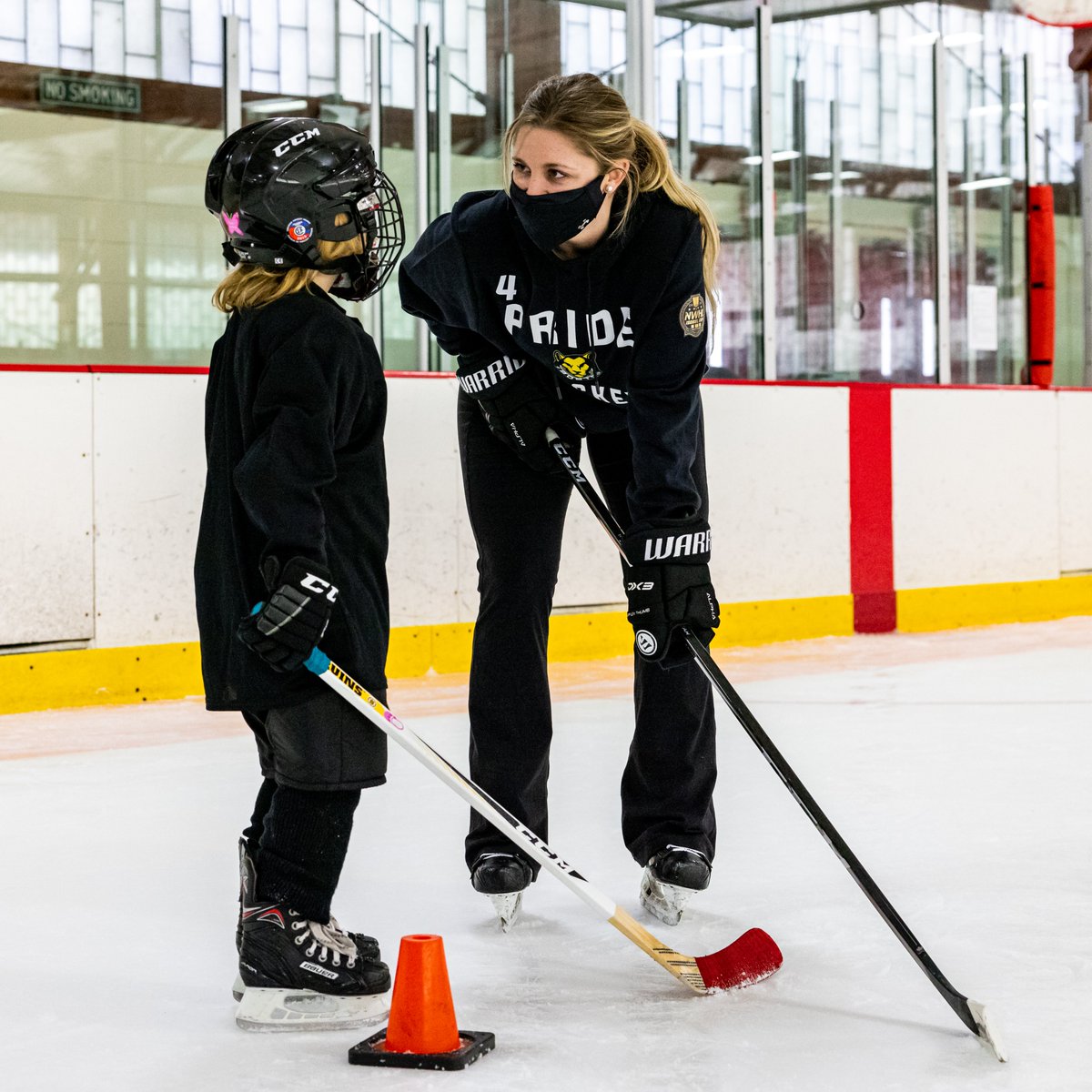 It's a big week for <a href="/TheBostonPride/">Boston Pride</a>!

As they gear up for the Isobel Cup Playoffs on Friday, Kaleigh Fratkin and Lauren Kelly joined #NHLBruins alum Andrew Alberts for a #BruinsAcademy Girls Learn to Play clinic in Waltham over the weekend.

#HIFE | <a href="/TDBank_US/">TD Bank</a>