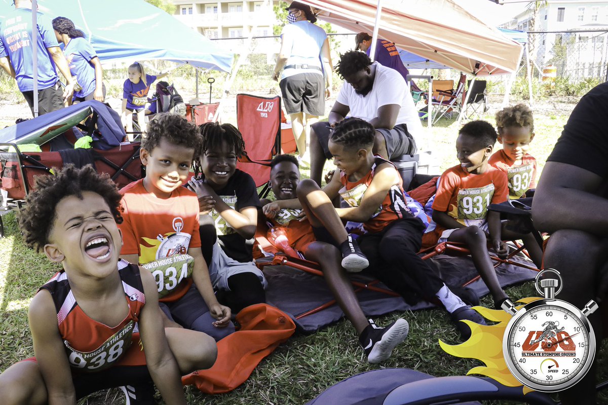 usgtrack's tweet photo. Work hard, have fun, and make History!

#usgathletes #eliteathletes #trackathletes #usgtracknfield #aautrackandfield #youthsports #trainandtransform #consistency #consistencyiskey #greatness #usg #abovetherest https://t.co/Z6mvwkOTMh
