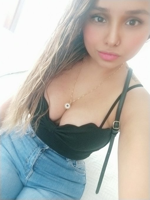 #LunesDeGanarSeguidores  #Onlyfans  Suscribanse a mi onlyfans y les mandare una sorpresa ❤ https://t<a href="/tag/lunesdeganarseguidores"class="tags">#LunesDeGanarSeguidores</a><a href="/tag/onlyfans"class="tags">#Onlyfans</a>