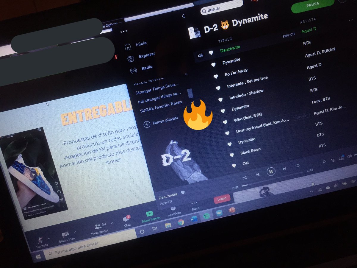 yoongilove_g's tweet photo. Un ojo en clase y otro en el stream 🔥🐉👑
#StreamD2 #D2To300M #DaechwitaTo100M @BTS_twt https://t.co/KC2fSBbVmv
