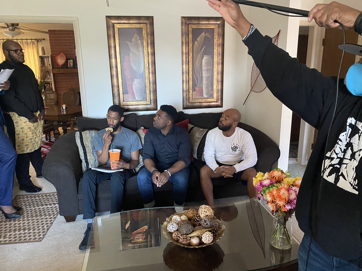 BlerdsS's tweet photo. Great day on the bLERDS set filming episode 3. Episode one still available on @Tubi #blerdswebseries #blacknerds918 #tubi #tlgmotionpictures #Buffalo8Prod #tulsaaf https://t.co/SQDSKIavXb