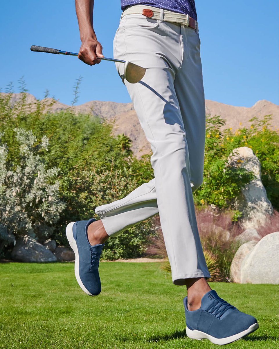 johnnieO's tweet photo. Comfort where it counts. Our Cross Country pant is ripple-free, with a touch-of-stretch, keeping you comfortable from the coast to the course (and everywhere in between)

Cross Country Pant >>>> https://t.co/GjJtxEYSzh https://t.co/y0e168IffV