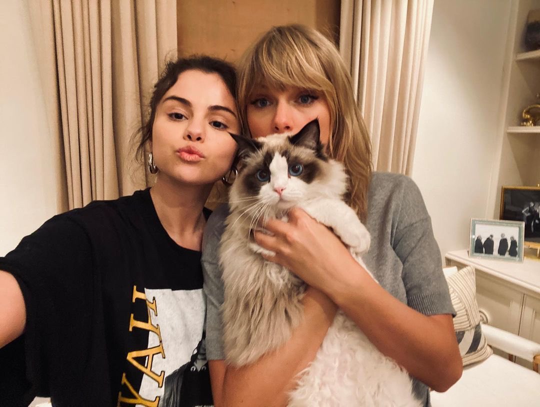 TSwiftNZ's tweet photo. 📷 IG | selenagomez: kinda missin this one https://t.co/JKWfM6YPT3
