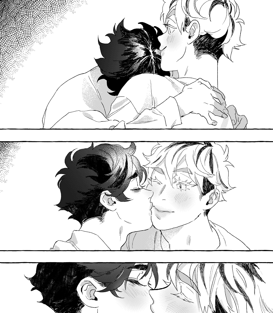 physical copies of my doujin "A lot on my mind" is open for preorders in my shop?I added extra pages
https://t.co/AixB8PJvM2 