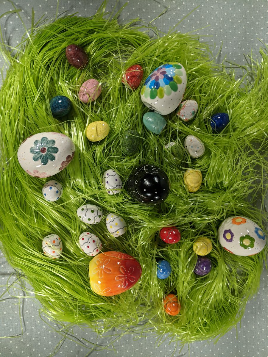 🐣How do you have an Easter egg hunt with ceramic eggs? 🐣
-label each egg with a number or symbol
-each egg found can be traded in for better prizes such as full size candy bars, cash, or toys!

Have a unique Easter egg hunt this year, all easter 20% off!
Polkadotqueen.art