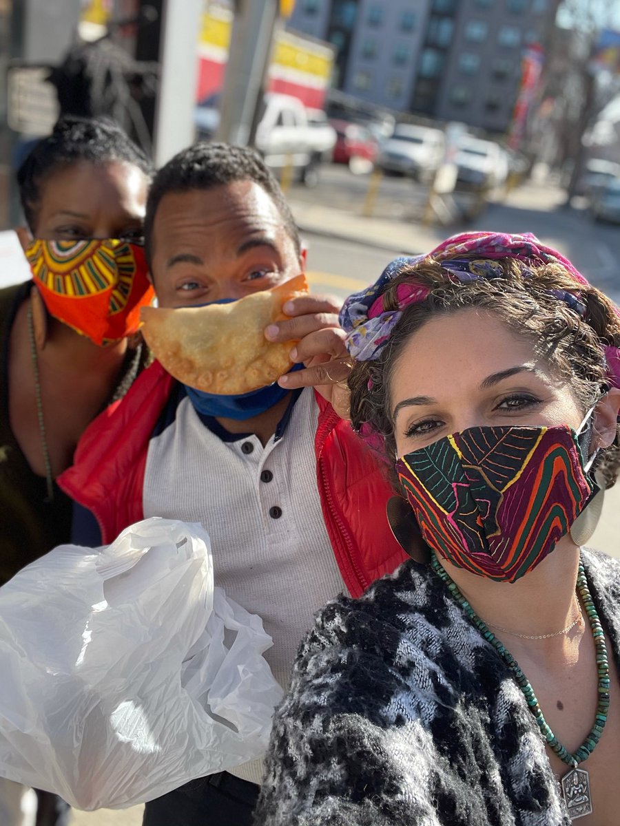 soulfulafro's tweet photo. Check out the amazing people we get to create with for film and behind the scenes. Filmed in Eggleston Square with @iamlagringaloca in collaboration with #TheLoopLab and our photographer Carven. #TheHairStoryProject @AnaMasacote @museumofscience @bostonfdn https://t.co/8hNx7GhDI5