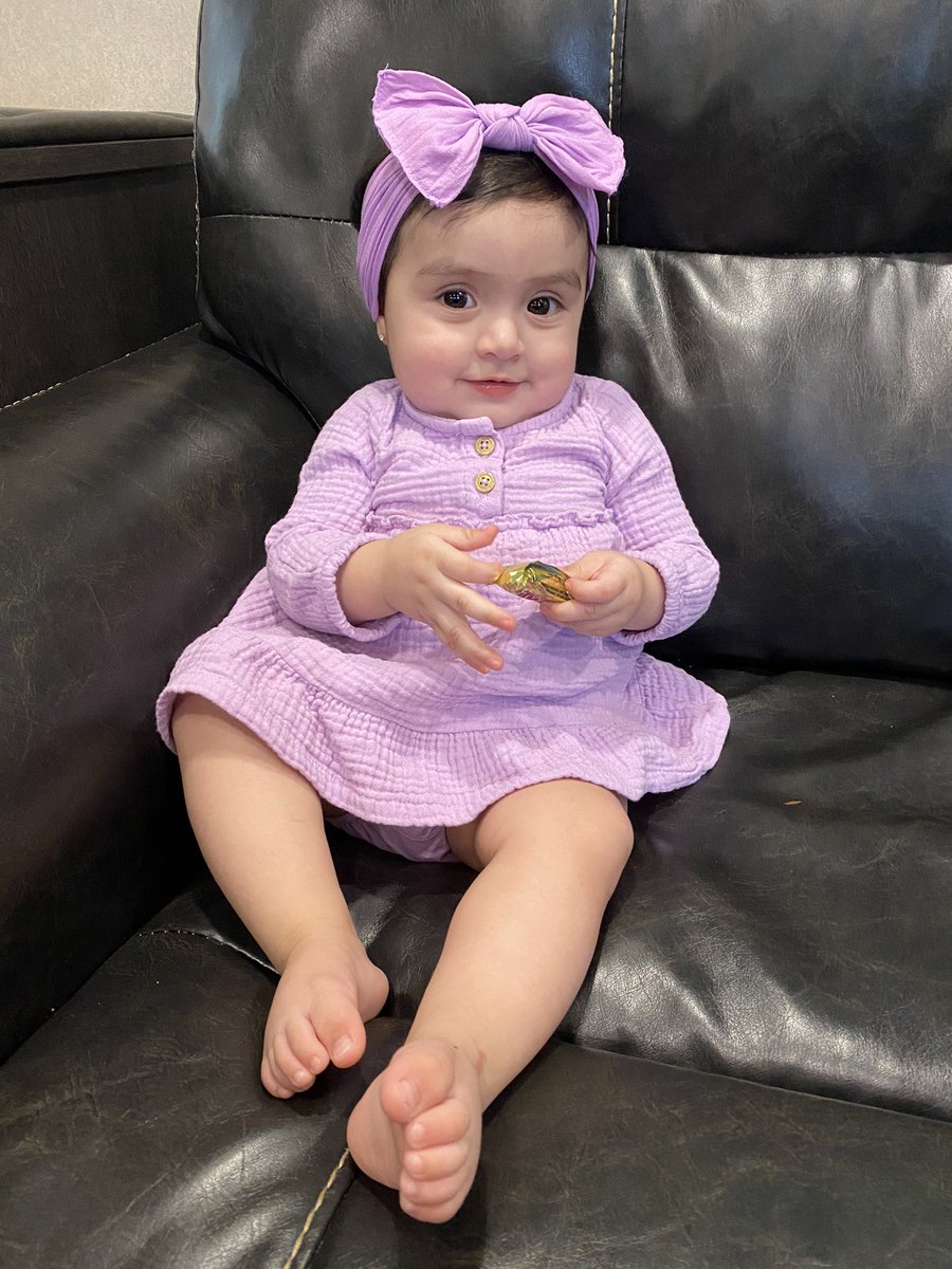 MendezAlexis24's tweet photo. Happy 8 months baby girl mommy loves you so much!💖 https://t.co/DfHkYMm3N3