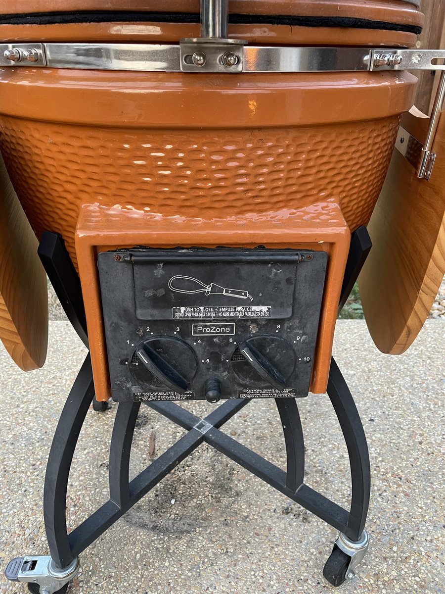 kevn54's tweet photo. FOR SALE: Vision Grill Professional S-Series/ with accessories. $425... message for details https://t.co/yh4CcuFBb1