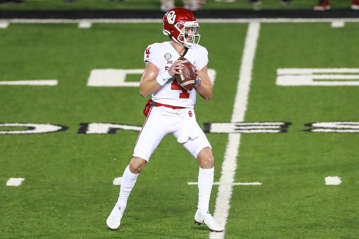 247Sports's tweet photo. TCU's Gary Patterson says Oklahoma still hasn't released QB transfer Chandler Morris when asked if signal-caller could be eligible for Horned Frogs in 2021:
https://t.co/jMja6BM5Ms https://t.co/YDdISPiPoc