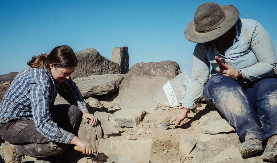 arabnews's tweet photo. “The Architects of Ancient Arabia”: New Discovery Channel documentary highlights the importance of Saudi Arabia’s AlUla. @RCU_SA @ExperienceAlUla https://t.co/luVyZLHXYF https://t.co/ZHPHUVHnAV