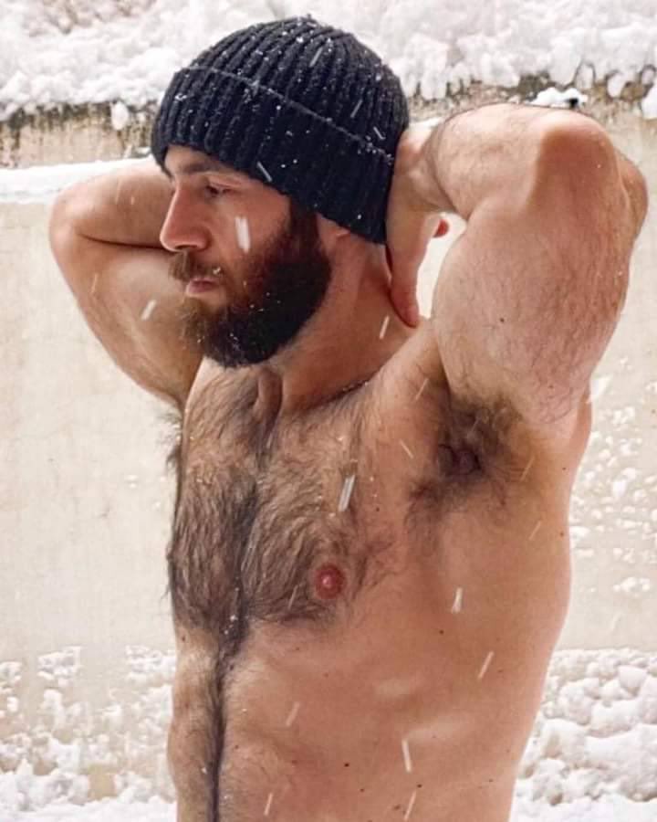 GayCurious's tweet photo. When I was a teenager I would fantasize about hairy older guys like this for hours each night. Hot dads or lonely soldiers or just friendly men at the gym. I desperately wanted an older adult to bury my bone into and learn about sex and manhood. https://t.co/0AA3OOyh75