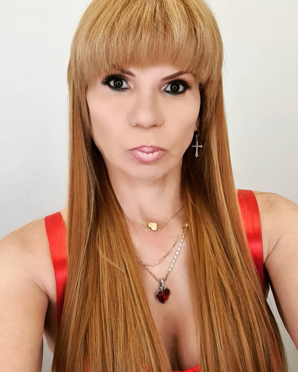 mhonividente's tweet photo. Les deseo una tarde de #Lunes llena de abundacia y prosperidad #Mhoni #22deMarzo https://t.co/njXkYMm8aN