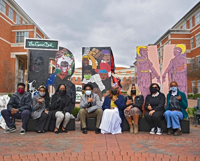 UNCC_SGA's tweet photo. On Friday, the Black Lives Matter Mural was unveiled! https://t.co/d6NVN9arbq