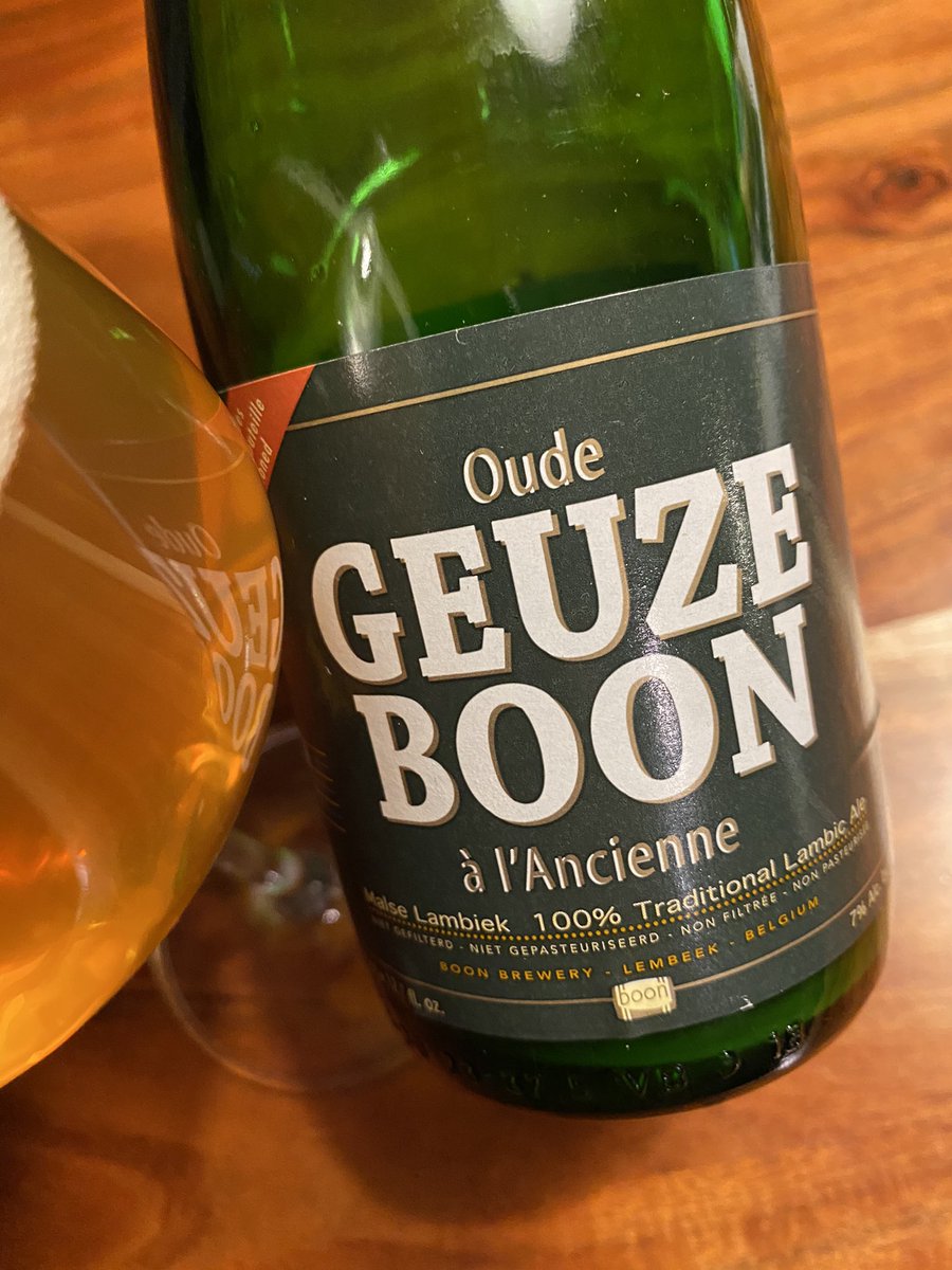Soirée bière finalement!

#biere #geuze #dansmonverre