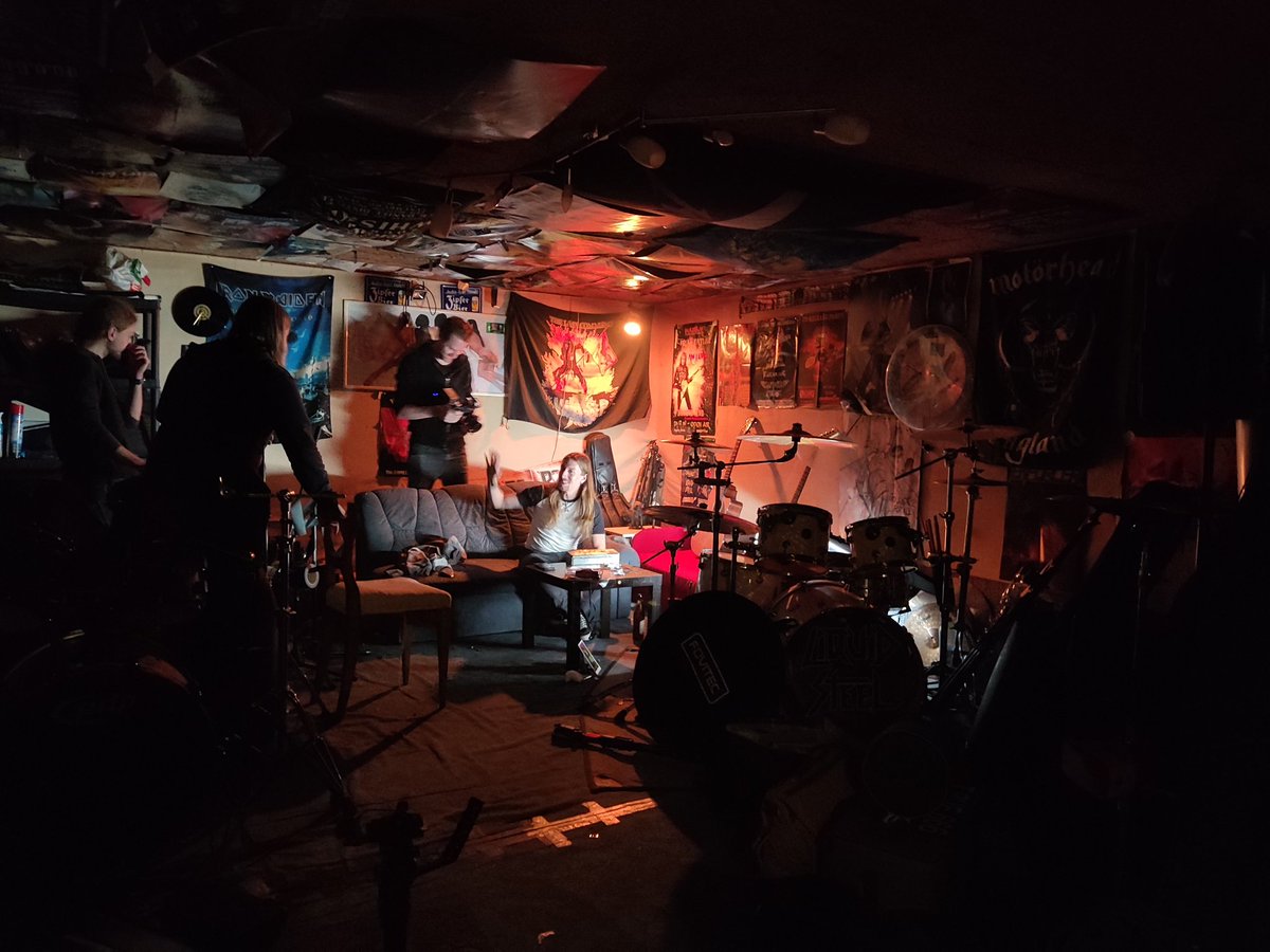 _LiquidSteel's tweet photo. Last weekend we shot 2 videos for our upcoming album 'Mountains Of Madness'!
#thewaitisoversoon #InSteelWeTrust https://t.co/D7IJrjOha9