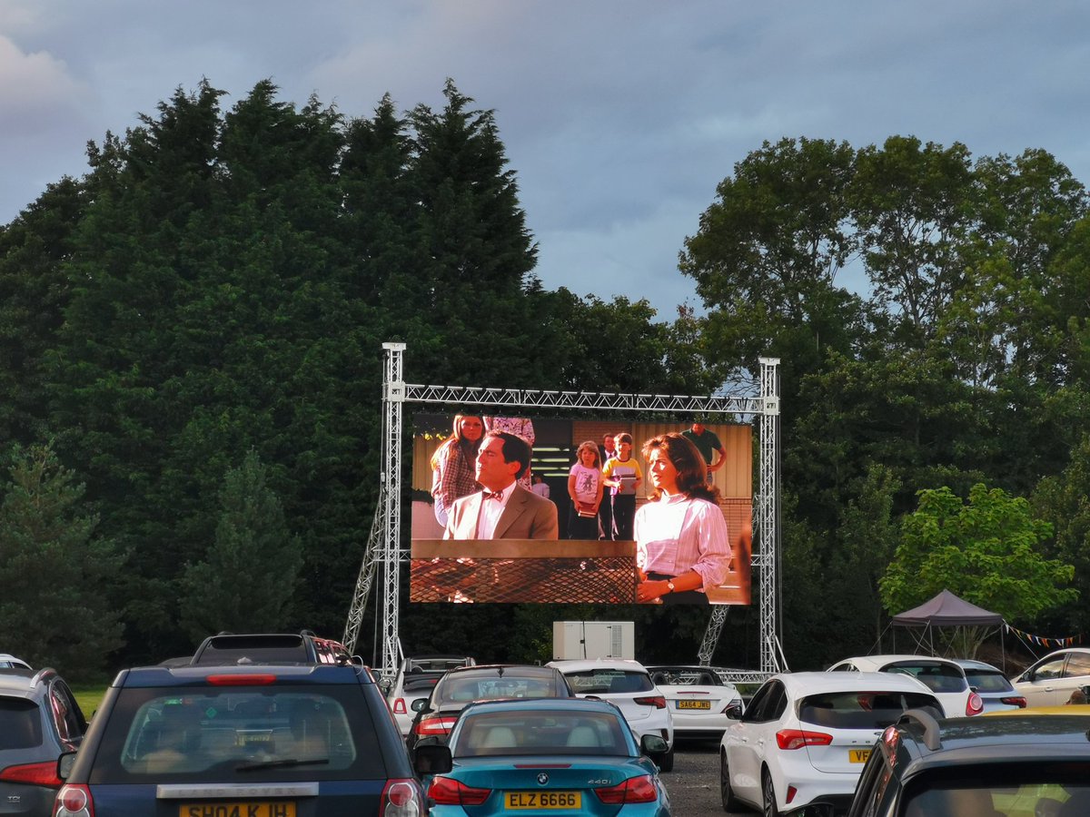 AdvantageDigi's tweet photo. Hello #worcestershirehour. Hope everyone is doing ok in these crazy times. We have been hibernating 😔 due to the lack of events however we will be back to it soon 😁. Here's a flashback of one of our Big screens we got out last year. https://t.co/LmjoMhJQOT